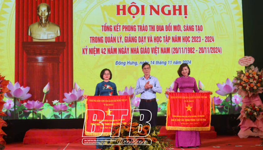 Đông Hưng: Khen thưởng 52 tập thể, 75 cá nhân có thành tích xuất sắc trong năm học 2023 - 2024