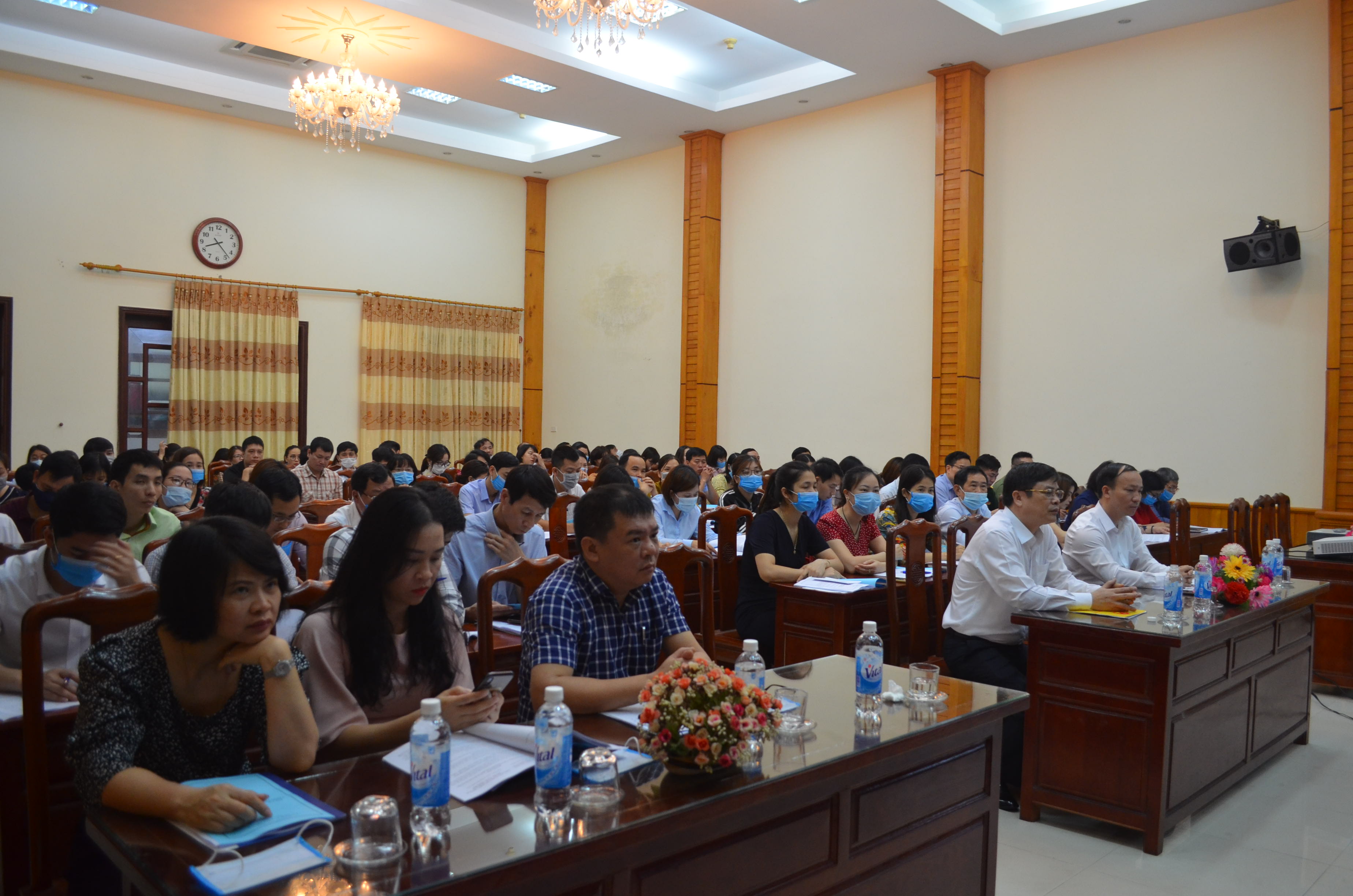 Bồi dưỡng nghiệp vụ công tác thi đua, khen thưởng năm 2021